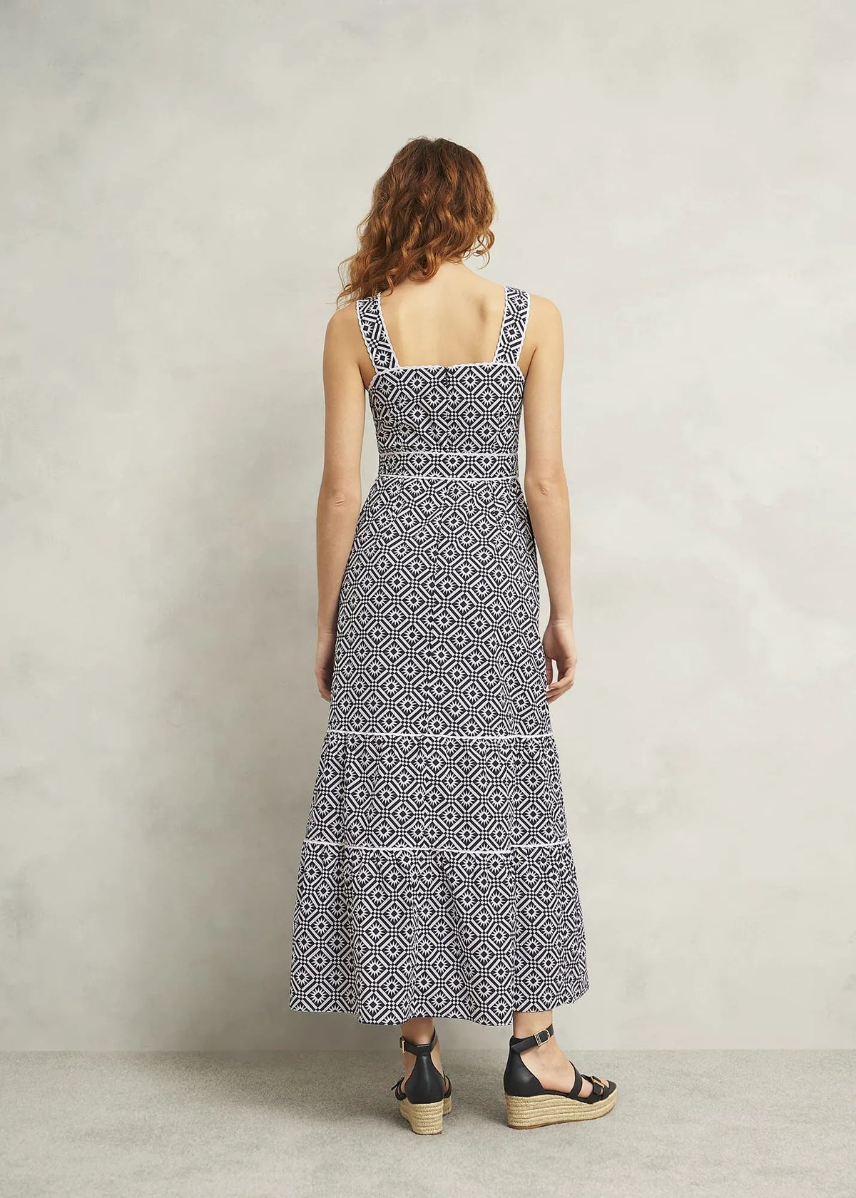 Navy Ivory