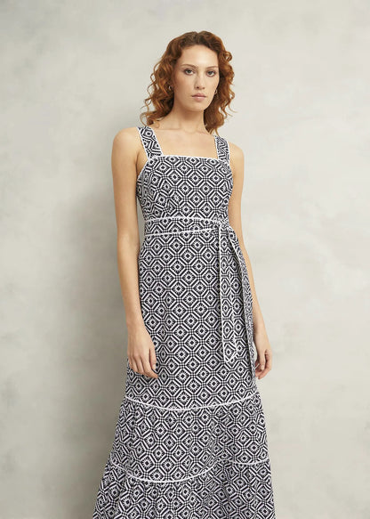 Navy Ivory
