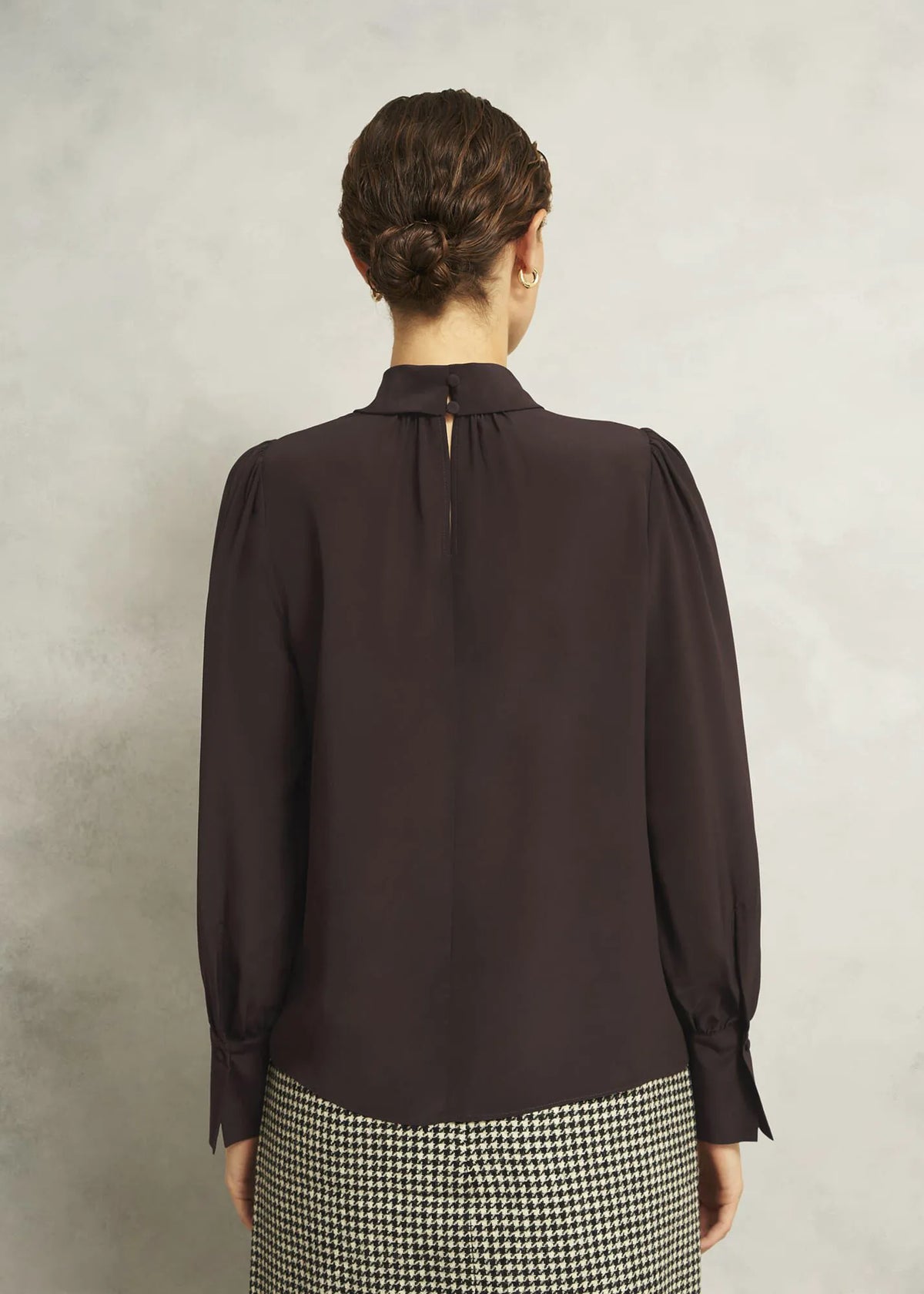 Deep Brown