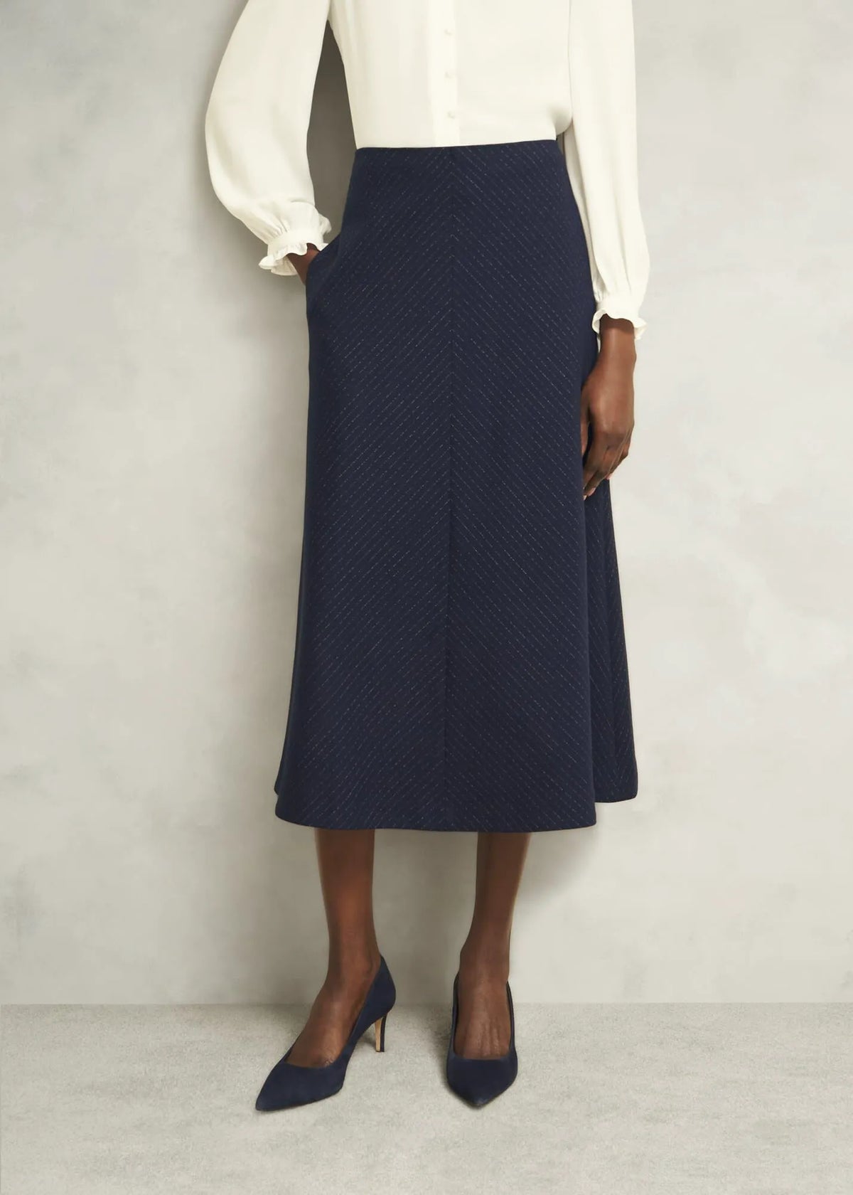 Navy Ivory