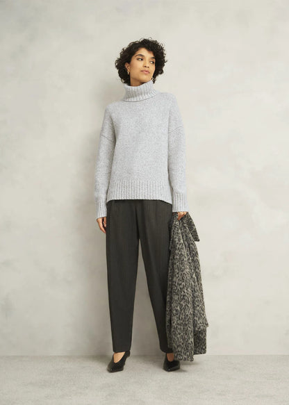 Grey Mouline