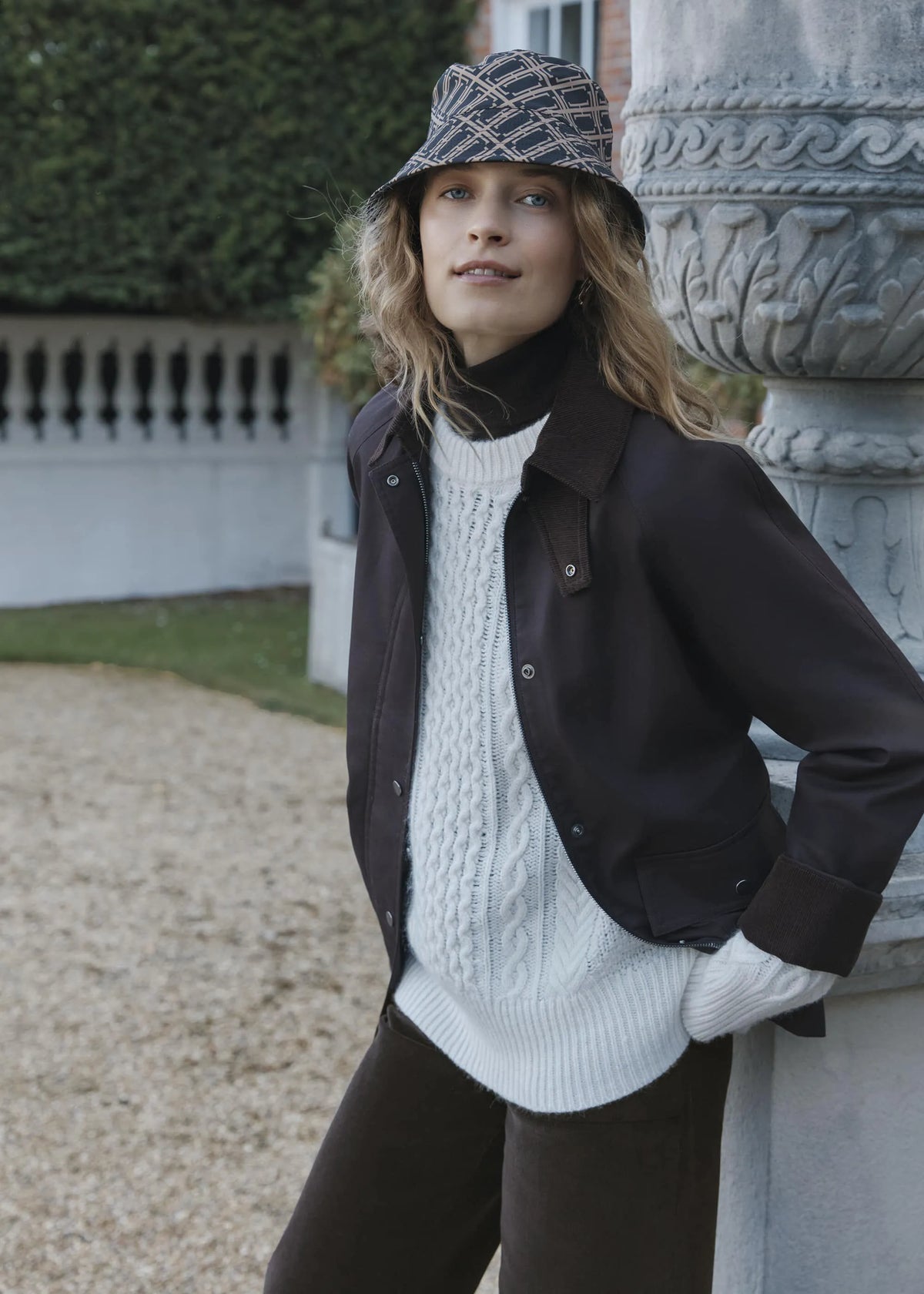 Hobbs Ivory