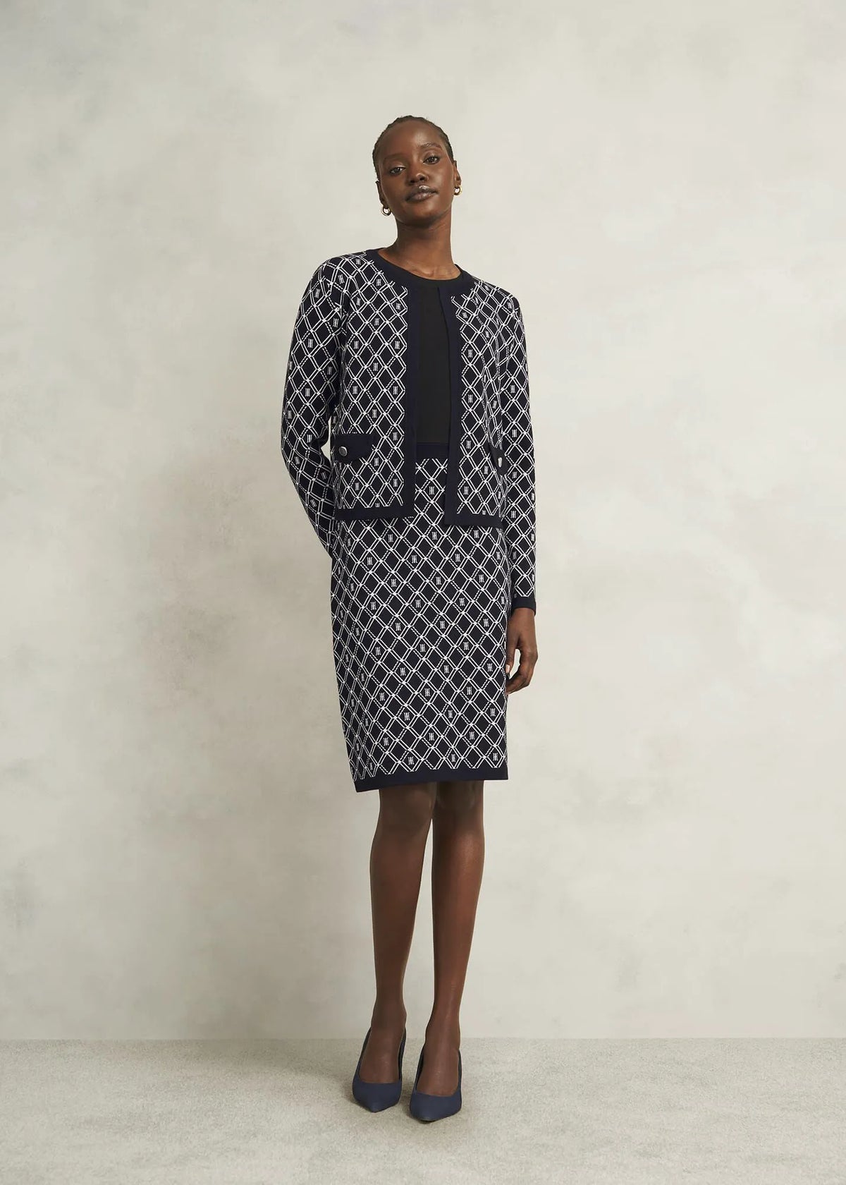Navy Ivory