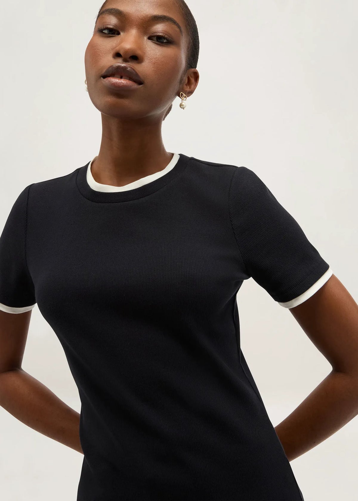 Navy Ivory