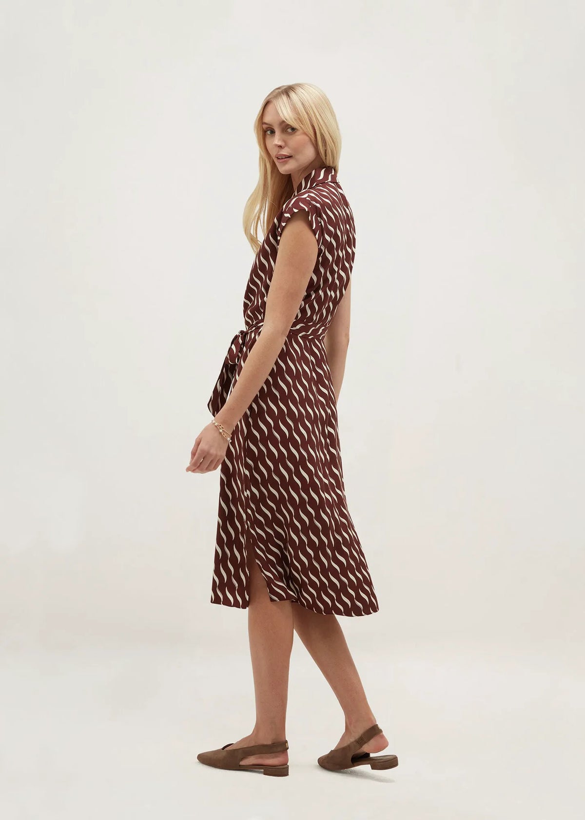 Brown Ivory