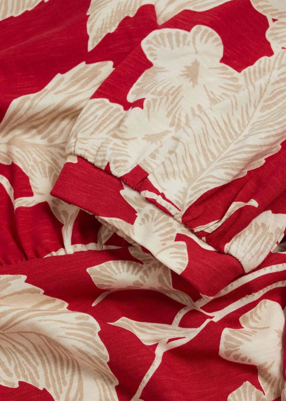 Red Cream