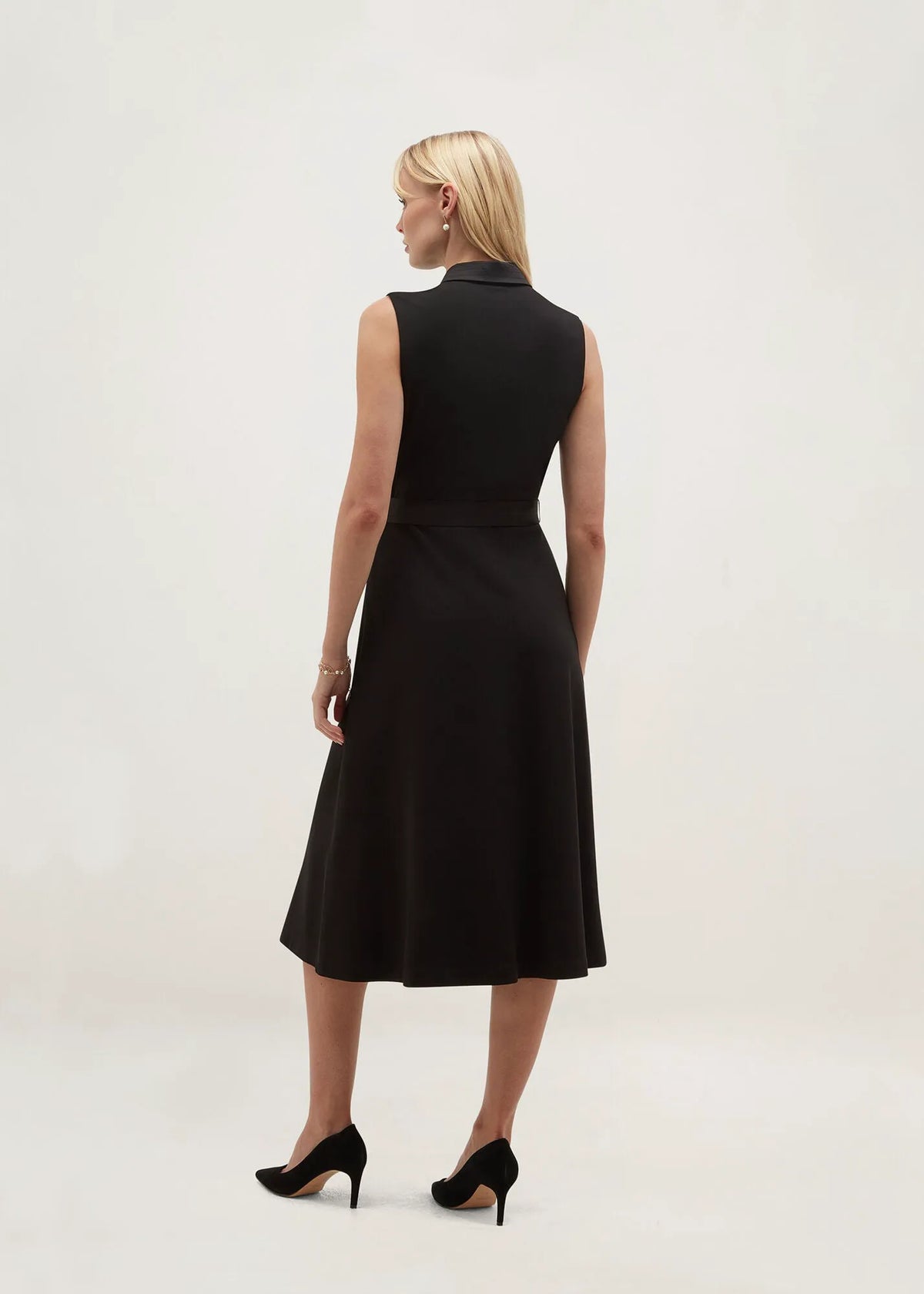 Hobbs Black