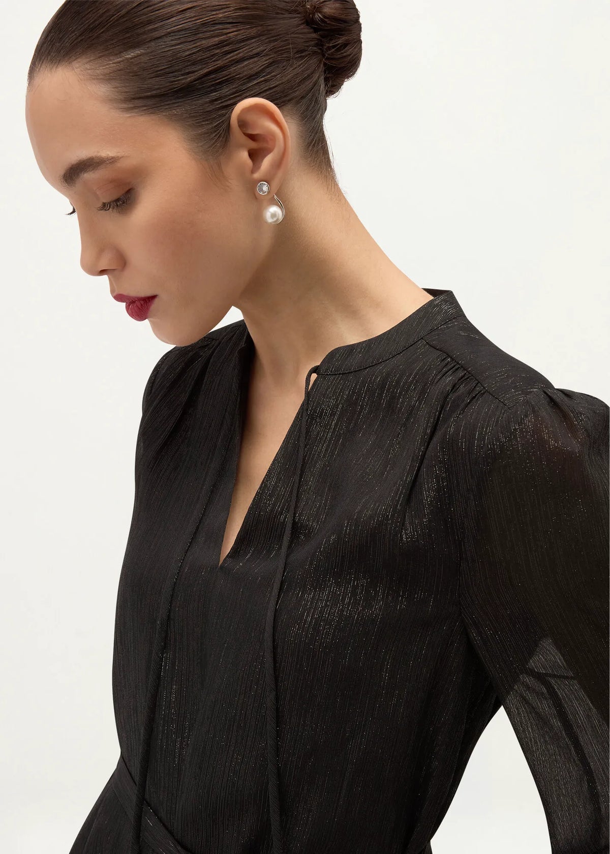 Hobbs Black
