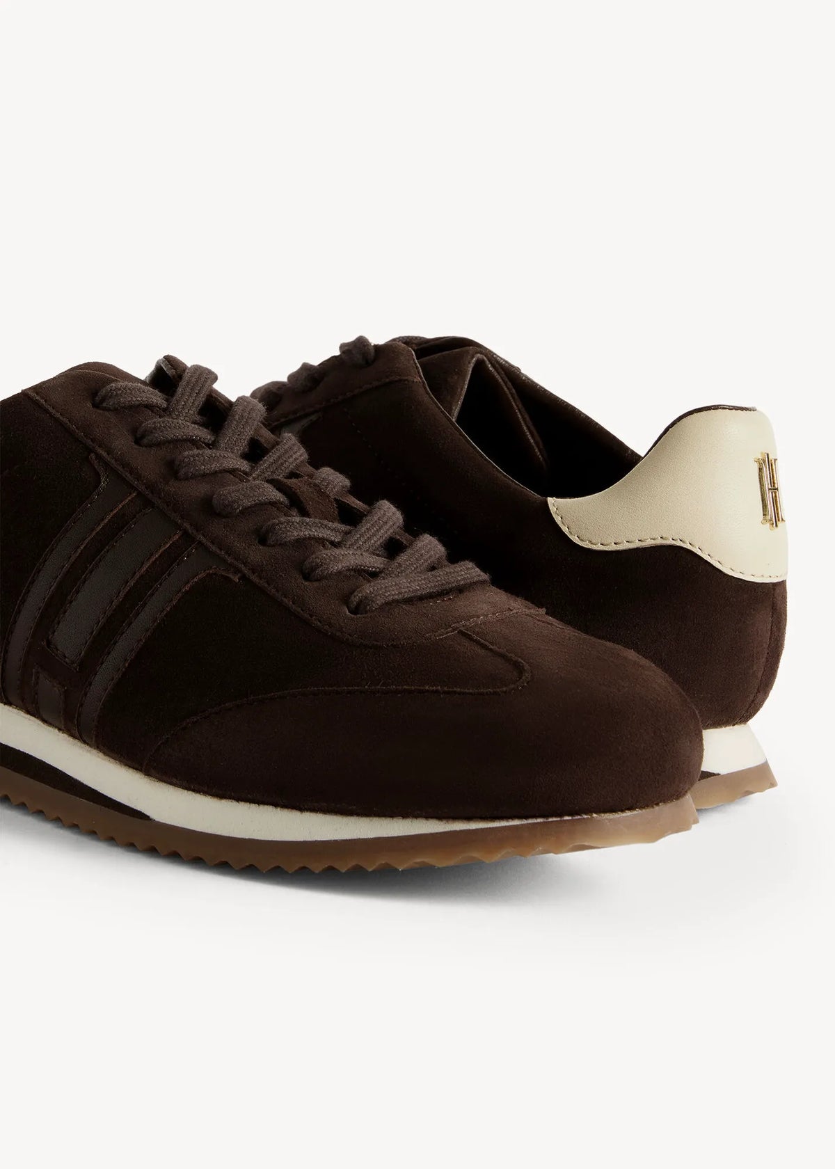Alder Brown